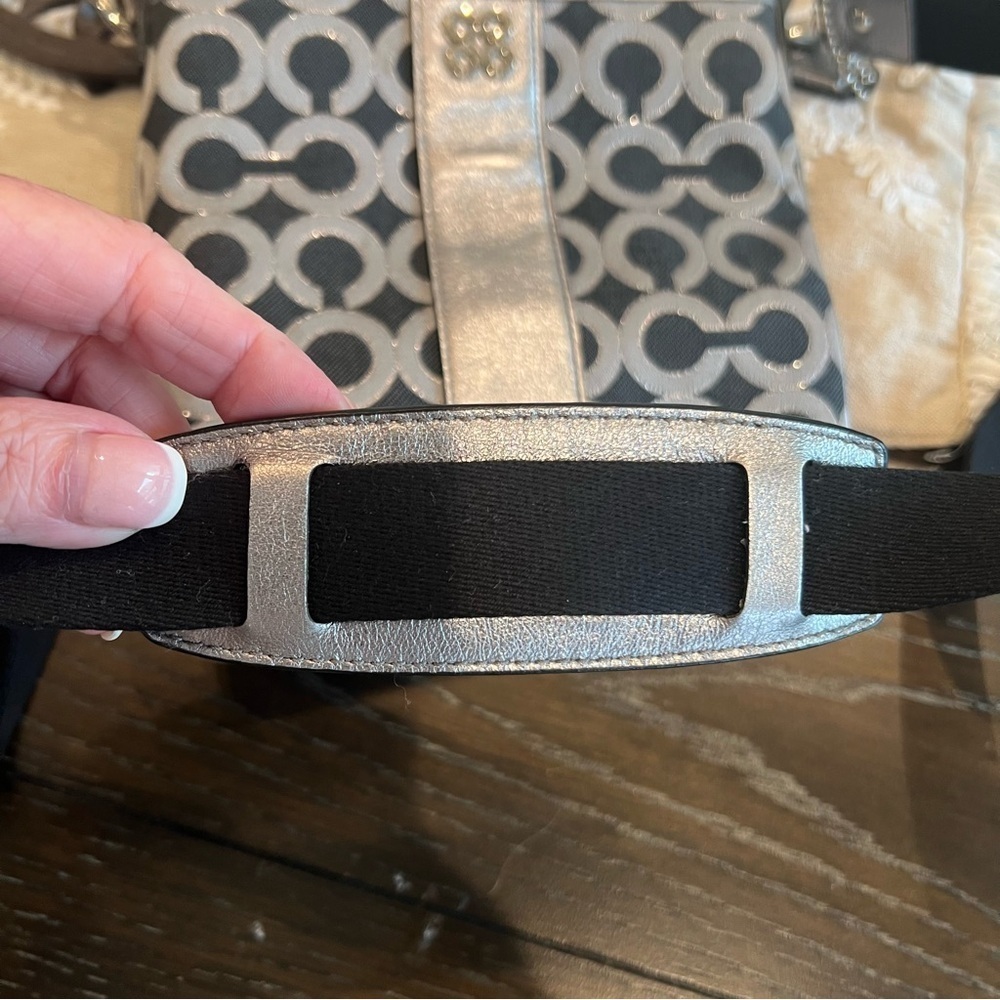Coach Pop Art Crossbody Bag - EUC - Picture 10 of 10